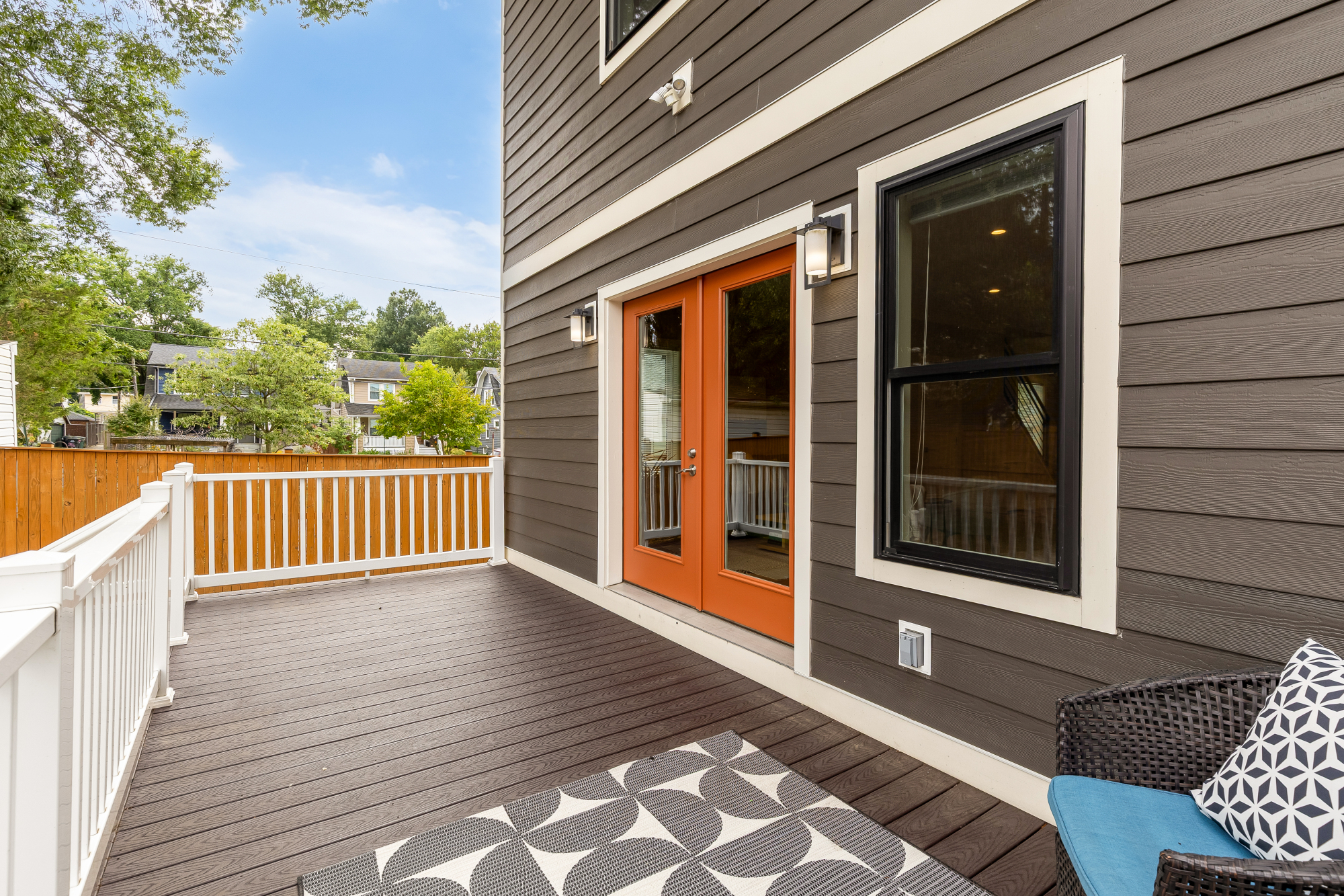 3905 21st Street NE_Deck 2